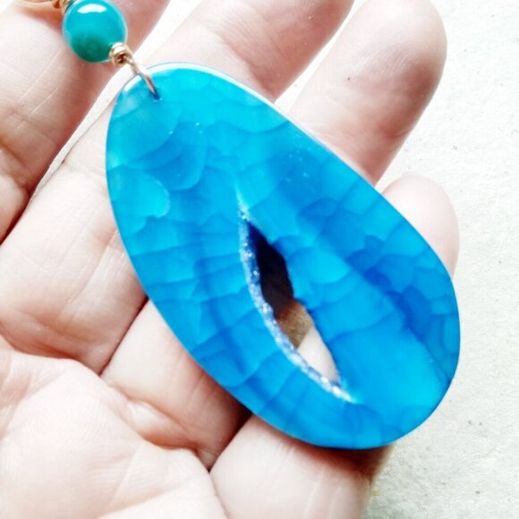 Blue Agate Geode Slice with Sugar Crystal Rim - Pendant - Azure & Ocean Blues - Picture 8 of 11